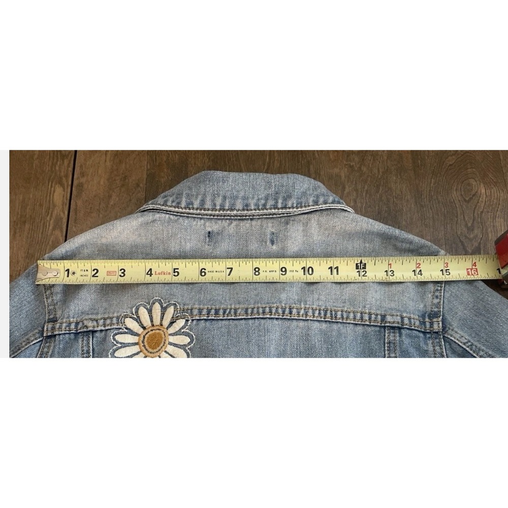 Women's Denim FOREVER 21 Trucker Jean Jacket Floral Embroidered Daisies Medium - Picture 9 of 9